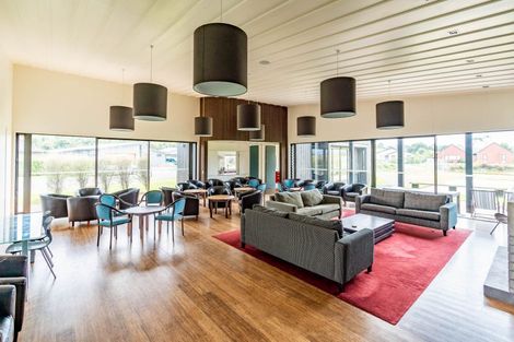 Photo of property in 2 Park Crescent, Mangawhai Heads, Mangawhai, 0505