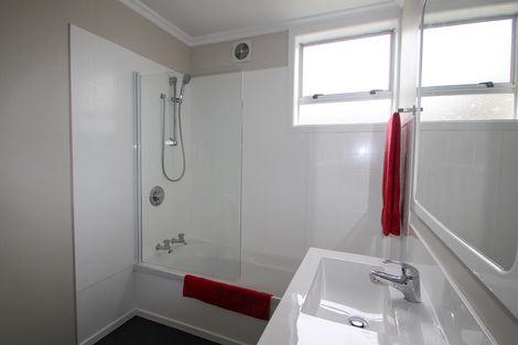 Photo of property in 6 Tweed Street, South Hill, Oamaru, 9400