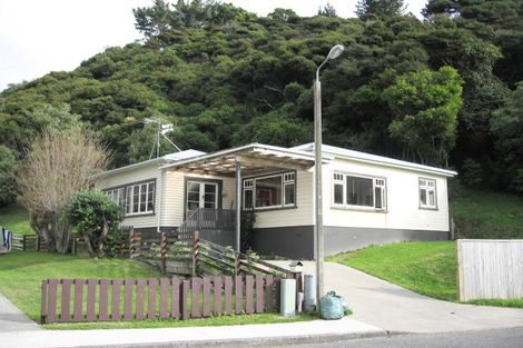 Photo of property in 55 Ruahine Street, Paraparaumu, 5032