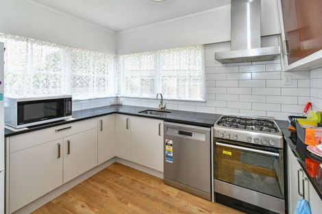 Photo of property in 7 Holden Place, Manukau, Auckland, 2025