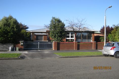 Photo of property in 12 Browning Place, Roslyn, Palmerston North, 4414