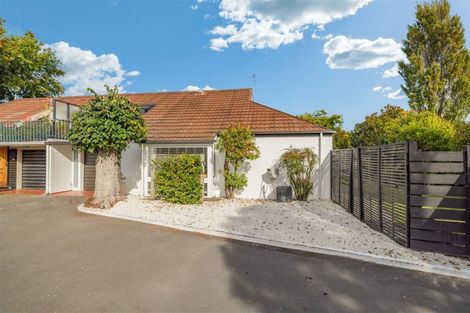 Photo of property in 2/501 Ilam Road, Bryndwr, Christchurch, 8052