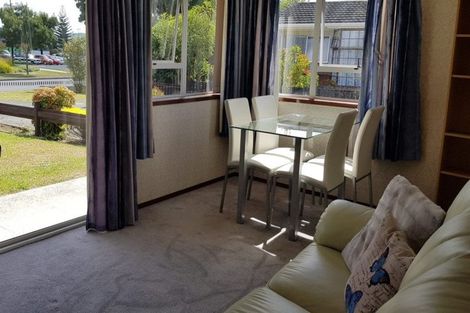 Photo of property in 12 Wanaka Street, Tikipunga, Whangarei, 0112