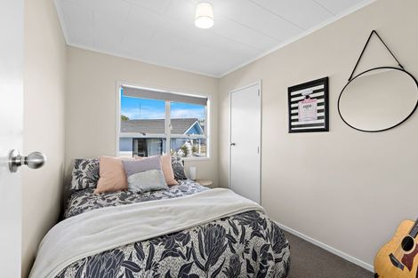 Photo of property in 9 Kauri Crescent, Snells Beach, 0920