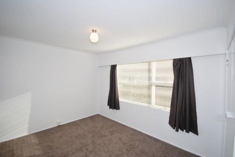 Photo of property in 2/35 Pah Road, Papatoetoe, Auckland, 2025