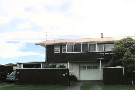 Photo of property in 235 Manly Street, Paraparaumu Beach, Paraparaumu, 5032