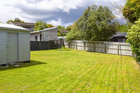 Photo of property in 6 Holland Grove, Richmond Heights, Taupo, 3330
