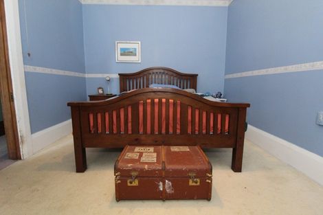 Photo of property in 66 Timaru Road, Waimate, 7924