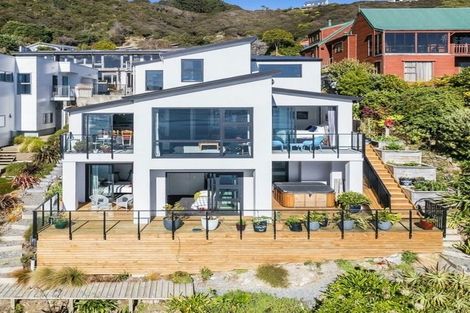 Photo of property in 49b Bosun Terrace, Whitby, Porirua, 5024