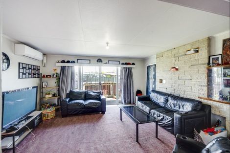 Photo of property in 88 Folkestone Drive, Flaxmere, Hastings, 4120