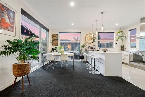 Photo of property in 11 Murfitt Street, Pegasus, 7612