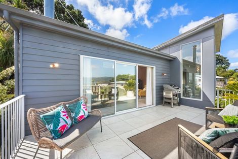 Photo of property in 4 Singers Road, Korokoro, Lower Hutt, 5012