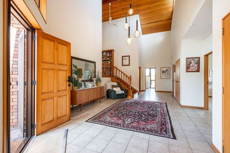 Photo of property in 1 Victoria Street, Cambridge, 3434