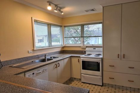 Photo of property in 12 Clouston Street, Saint Martins, Christchurch, 8022