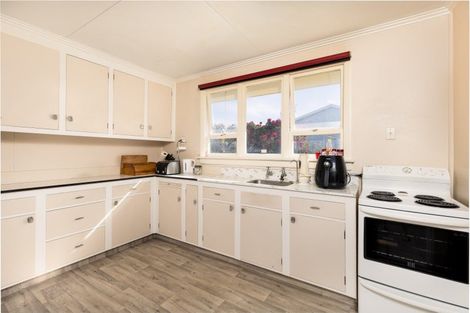 Photo of property in 14 Opie Street, Waimate, 7924