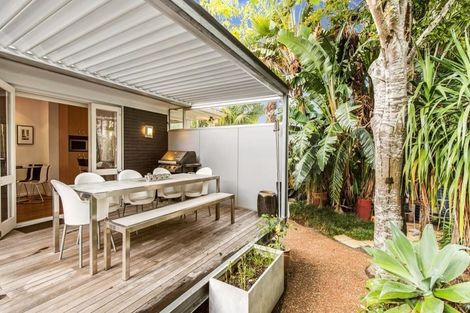 Photo of property in 2/31 Bracken Avenue, Takapuna, Auckland, 0622