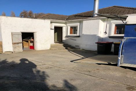 Photo of property in 13 Hunter Street, Edendale, 9825