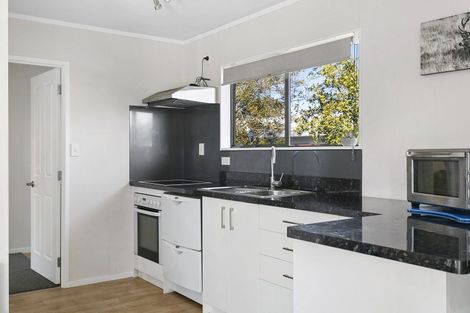 Photo of property in 27 Arthur Crescent, Hilltop, Taupo, 3330