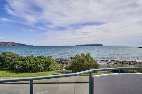 Photo of property in 30 Moana Road, Plimmerton, Porirua, 5026