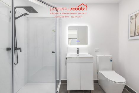 Photo of property in 39-43 Huron Street, Takapuna, Auckland, 0622