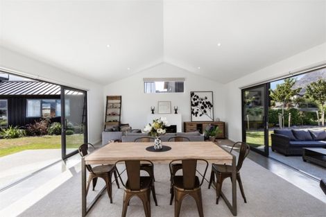 Photo of property in 3 Ellesmere Avenue, Jacks Point, Queenstown, 9371