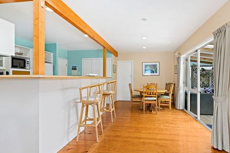 Photo of property in 8 Harbour View Road, Point Wells, Warkworth, 0986