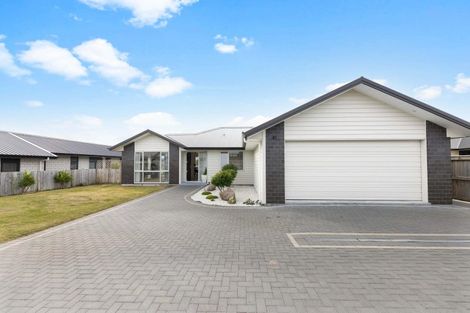 Photo of property in 10 Kara Place, Wharewaka, Taupo, 3330