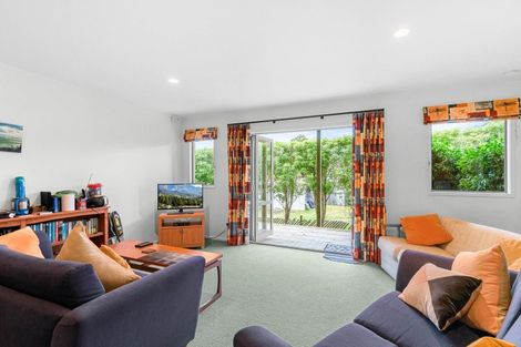 Photo of property in 240 Molesworth Drive, Mangawhai Heads, Mangawhai, 0505