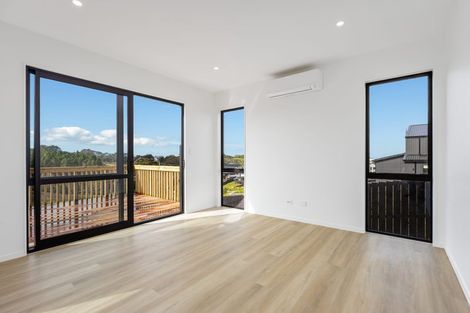 Photo of property in 24 Kikorangi Drive, Wainui, 0992