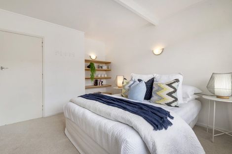 Photo of property in 1/29 Gordon Avenue, Forrest Hill, Auckland, 0620