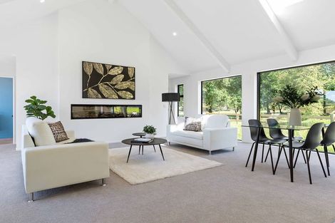 Photo of property in 8 Molly Place, Southbridge, 7602