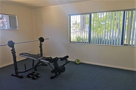 Photo of property in 34 Manaia View Road, One Tree Point, 0118