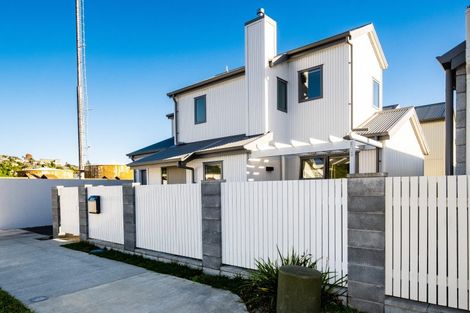 Photo of property in 15 Macaulay Street, Ahuriri, Napier, 4110
