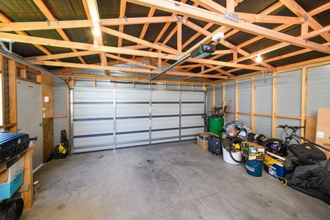 Photo of property in 9 Belvedere Crescent, Takaro, Palmerston North, 4412