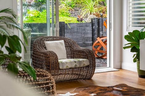 Photo of property in 15 Landmark Terrace, Orewa, 0931