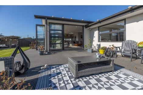 Photo of property in 5 Kestrel Place, Woolston, Christchurch, 8023