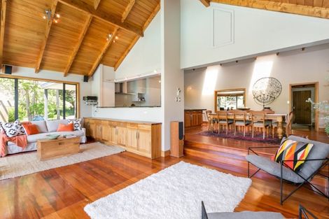 Photo of property in Tradgard, 158 Shanley Road, Crownthorpe, Hastings, 4179