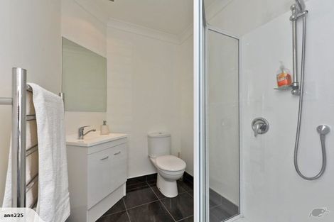 Photo of property in 2b Wilkinson Street, Oriental Bay, Wellington, 6011