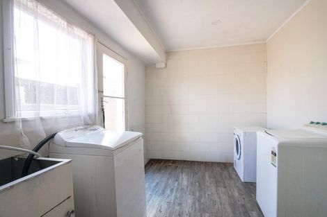 Photo of property in 2/19 Central Avenue, Papatoetoe, Auckland, 2025