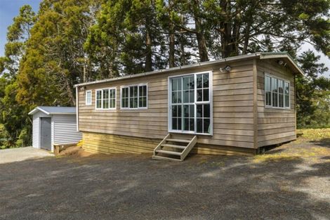 Photo of property in 458 Wairere Road, Waitakere, Henderson, 0782