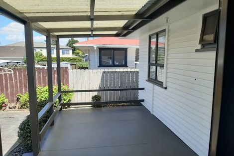 Photo of property in 1 Alan Avenue, Henderson, Auckland, 0610