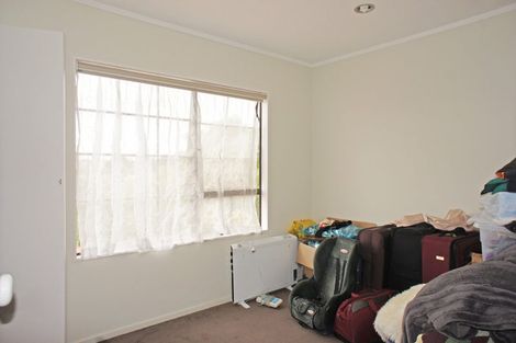 Photo of property in 25 Jay Court, Botany Downs, Auckland, 2010