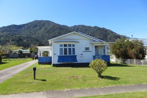 Photo of property in 14 Farmer Street, Te Aroha, 3320