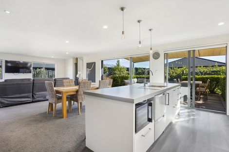 Photo of property in 4 Magnetic Place, Cromwell, 9310