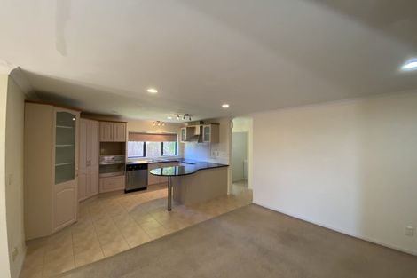Photo of property in 7 Alderbury Way, Henderson, Auckland, 0612