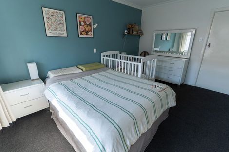 Photo of property in 2/28 Rosedale Place, Avonhead, Christchurch, 8042