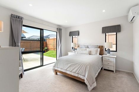 Photo of property in 24 Opouatu Avenue, Glenbrook, Waiuku, 2681