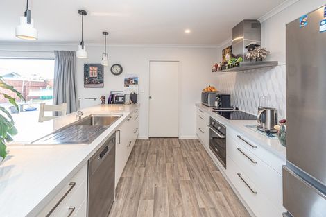 Photo of property in 20 Magnolia Crescent, Tawhero, Whanganui, 4501