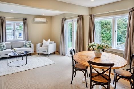 Photo of property in 25 Kiriwai Road, Paremata, Porirua, 5024