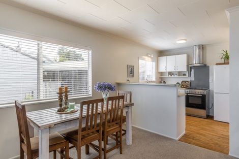 Photo of property in 7a Bedford Street, Fitzroy, New Plymouth, 4312